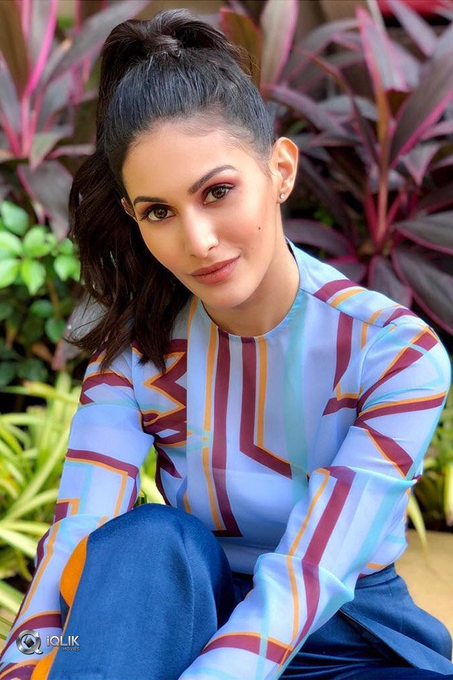 Amyra-Dastur